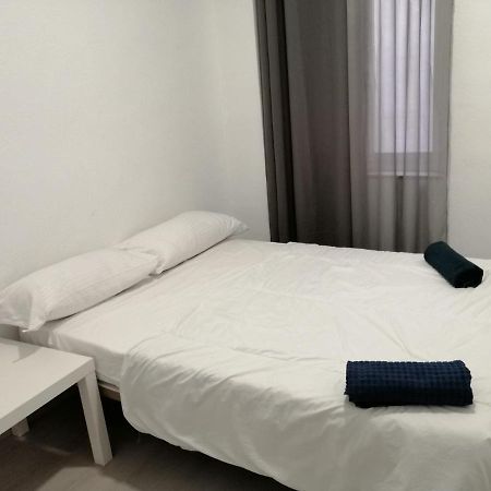 Room In The Center Of Alicante! Exteriör bild