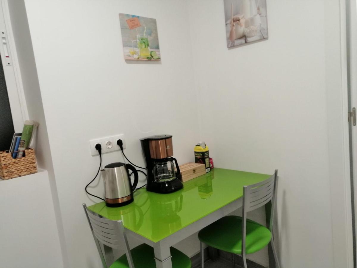 Room In The Center Of Alicante! Exteriör bild